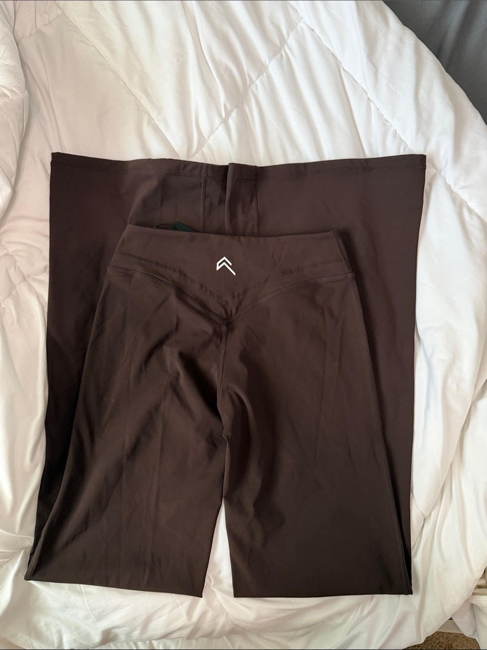 Oner Active Unified Wrap Flares Pants - Picture 3 of 3